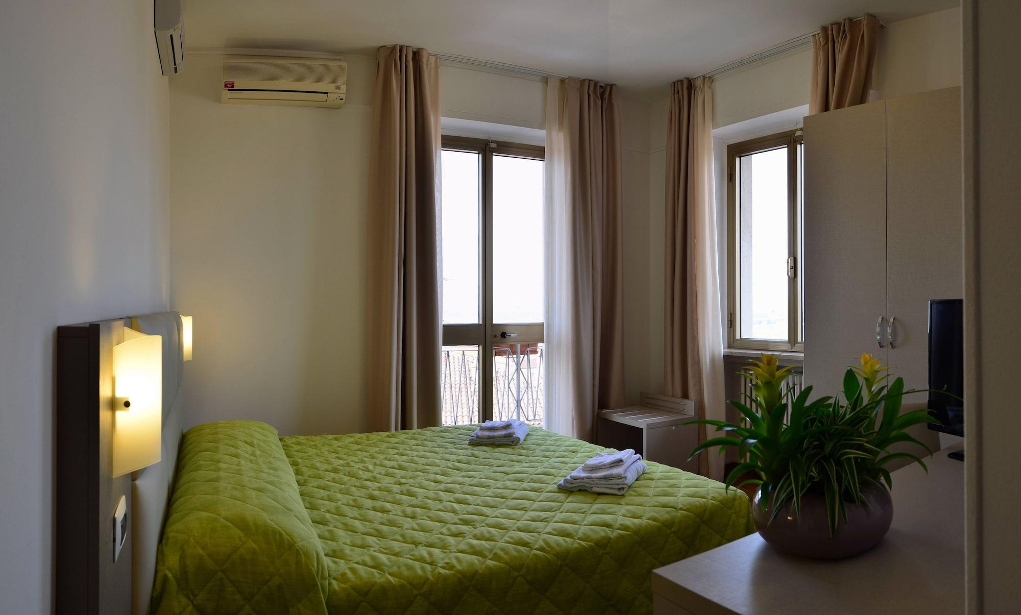 Hotel Bella Peschiera بسكييرا ديل غاردا المظهر الخارجي الصورة
